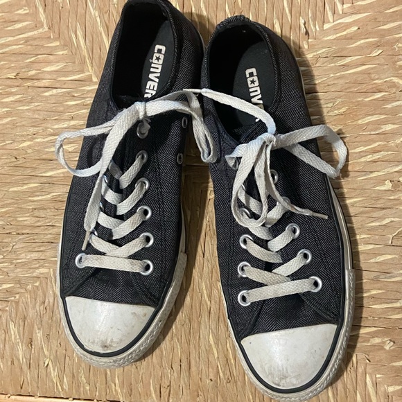 GREY LOWTOP CONVERSE - Picture 2 of 6